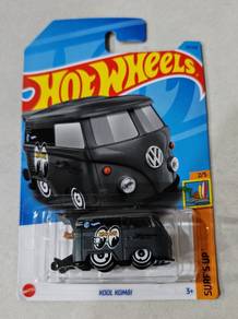 Hot Wheels Kool Kombi mooneyes kelabu