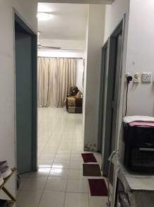 mampu milik! Flat Derga Perdana Tiptop condition!