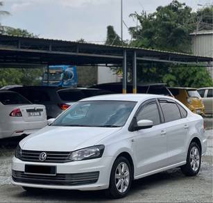 Volkswagen VENTO 1.6 COMFORTLINE (A)