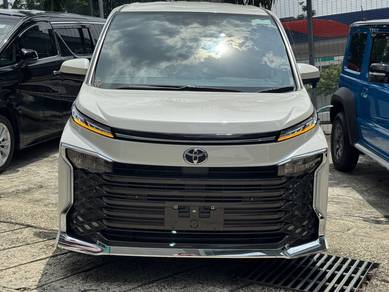 Toyota VOXY 2.0 SZ 5 year warranty