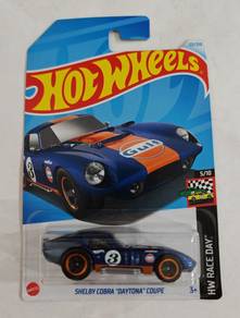 Hot Wheels Shelby Cobra Daytona Coupe gulf hw race