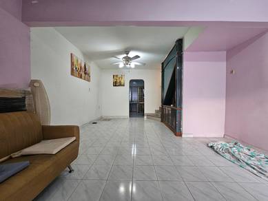 Desa Cemerlang 2Tingkat Rumah Kos Rendah