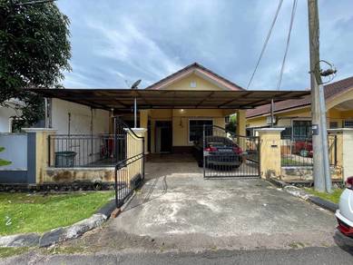 Semi D Taman Saujana, Kluang
