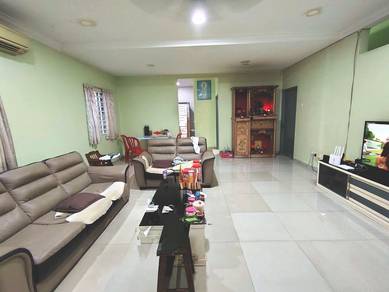 Taman Seraya, Mantin, Negeri Sembilan, Double Storey Corner Lot