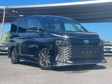 TOYOTA VOXY 2.0 LATEST 7 SEATER PREMiUM *UNREG
