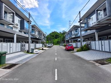 Gayamas 118 @ Penampang| 2.5 Storey | Near Doggongon Roundabout