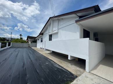 Everbright Estate Batu Kawa Renovated Single Storey Corner Terrace