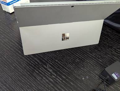 Microsoft surface pro 7