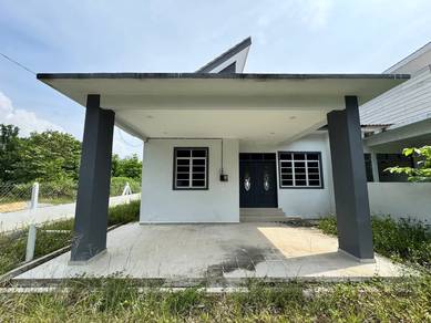 Rumah SEMI D 4BILIK LOT 327MP KG BINJAI BONGKOK BUKIT PAYUNG MARANG