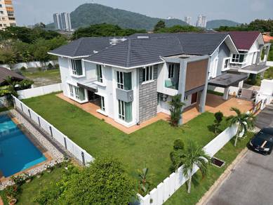 (FULL RENO) Bungalow 2 Storey UKAY SERAYA Ampang