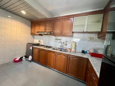 Medan Putra Condo Rent 3R2B Fully Furnished Kepong Town Convenience