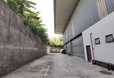 Balakong,Semi Detached Factory Warehouse Rent