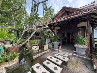 END LOT 💥 BIGEST SIZE Double Storey Seksyen 9 Shah Alam Dekat Majid