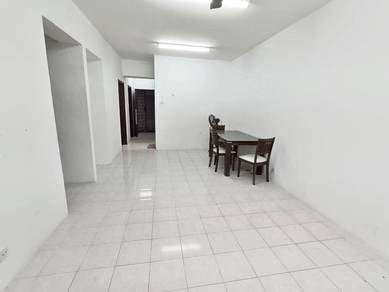 4 Bed / Avelon Beverly Tower Plaza Medan Putra Bandar Menjalara