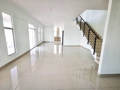 FREEHOLD Facing Open! Double Storey Terrace House at Bangi Avenue 1