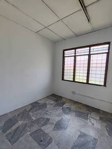 Single Storey Jalan Teratai ,behind pbb Basic unit only 215k