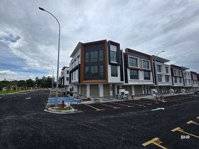 BRAND NEW 3 Storey Shop Office Lot Bandar Seri Putra Bangi