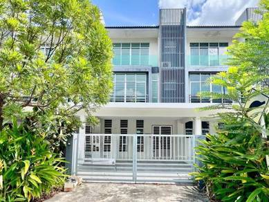 (PALING MURAH) FREEHOLD 3 Storey Terrace Bangi Avenue, Bangi