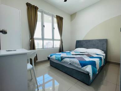 Fully Furnished Big Medium Room