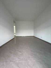 Rumah Teres Carporch Panjang 4 Bilik
