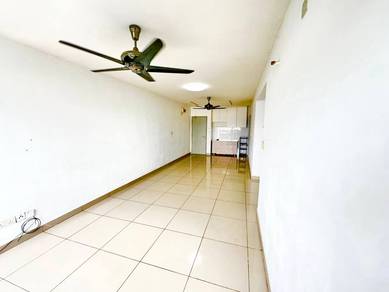 LOWER UNIT LEVEL 1 Sentrovue A Service Apartment, Puncak Alam