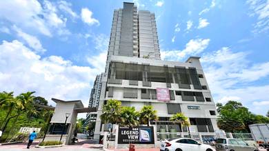Huge Size With 3 Parking LegendView Condominium Rawang Selangor