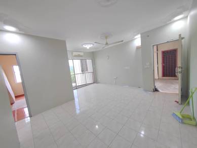Rosewood court Apartment Bandar Tasik puteri Rawang Renovation Unit