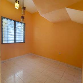 1-storey-Terraced-House-for-sale-Klang-Selangor-2
