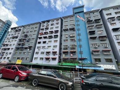 Flat Taman Bukit Angkasa