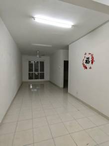 Azaria Apartment Bandar Parkland with aircond and 2 heater For Rent
