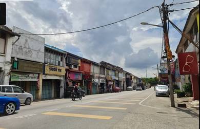 Lunas Kulim 2 Storey ShopLot Facing Main Road