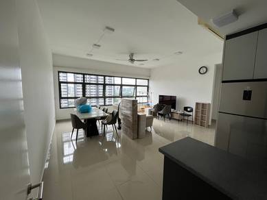 Below Market Price Lakeville Residence For Sale