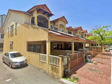 2 Storey Terrace House, End Lot - 6 min to Econsave Kampar
