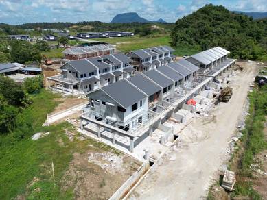 New Terrace House at Taman Sedia at Jalan Tondong - Batu Kawa