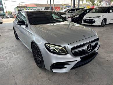 Mercedes Benz E300 2.0 AMG (CBU) (A)