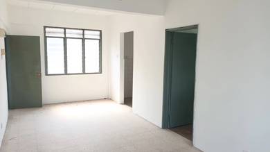 Dahlia Apartment @ Putra Perdana Puchong