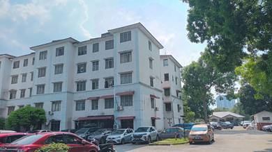 Dahlia Apartment @ Putra Perdana Puchong