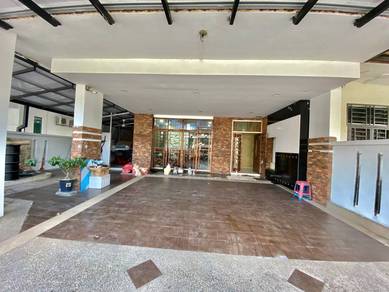 RENOVATED CLUSTER SEMi-D , TAMAN DAIMAN JAYA FOR SALE