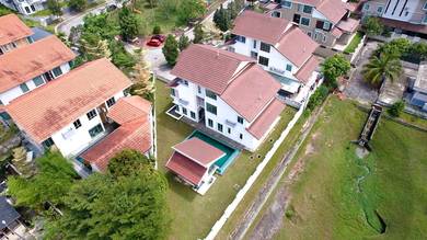 SPACIOUS LAND‼️ 2.5 Storey Bungalow Villa Safira Saujana Impian Kajang