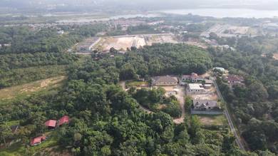 Flat Land Prime Corner Residential Banglo Lot Jenderam Hilir Dengkil