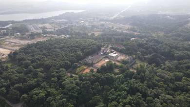 Flat Land Prime Corner Residential Banglo Lot Jenderam Hilir Dengkil