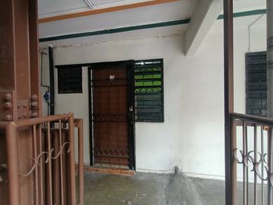 Pangsapuri PKNS, Jalan SS 3/39, Petaling Jaya Selangor For Sale