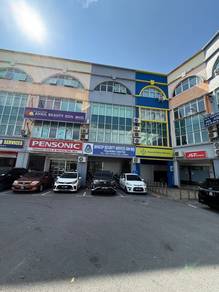 Well Maintained Facing Main Road 4 Storey Shoplot Jalan Kereta Api