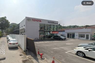 Empty Land Kampung Sungai Penchala Next to Toyota Showroom