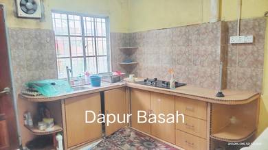 Double Storey House, 3 rooms,Taman Indah, Kuah, Langkawi