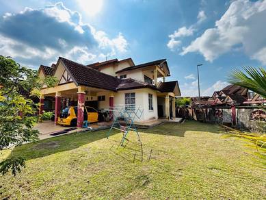 CORNER LOT 5 BILIK RENOVATED Teres 2 Tingkat Taman Warisan Puteri