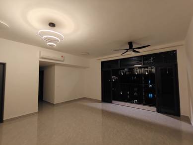 Brand new spacious 5 bedroom in Sri Rampai