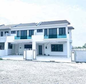 BARU | Teres 2 Tingkat, Ayer Hitam, Johor