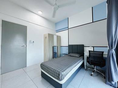 Cozy Single Bedroom with balcony  @ Meritus Residensi, Perai