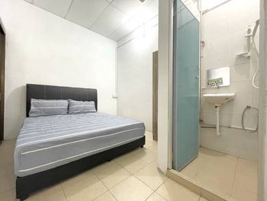 Middle Room with private bathroom @ Taman Chai Leng, Seberang Jaya